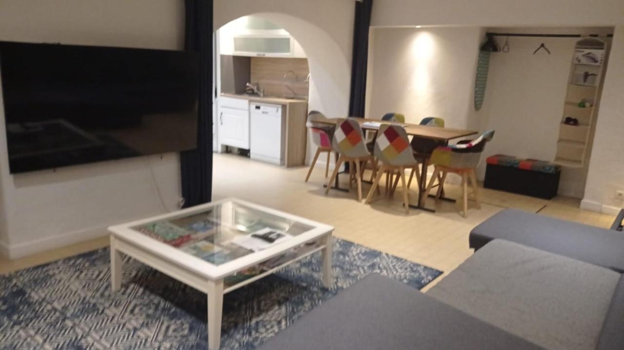 Апартаменты Charming And Modern Cave In The Heart Of The Port Ницца Экстерьер фото